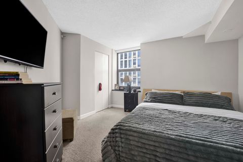 Tiny photo for 3660 N Lake Shore Drive #1015, Chicago, IL 60613 (MLS # 12463251)