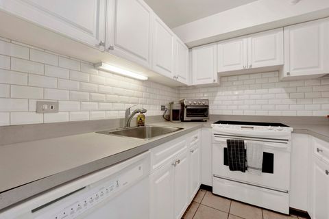 Tiny photo for 3660 N Lake Shore Drive #1015, Chicago, IL 60613 (MLS # 12463251)