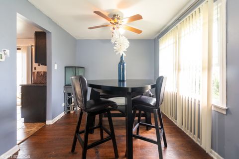 Tiny photo for 15760 Church Drive, South Holland, IL 60473 (MLS # 12378600)