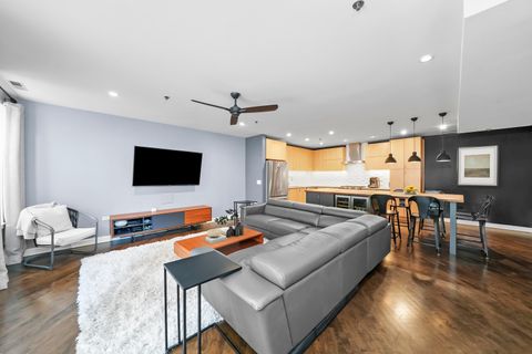 Tiny photo for 1529 S State Street #6, Chicago, IL 60605 (MLS # 12502148)