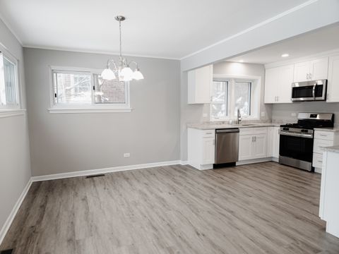 Tiny photo for 1904 S Fairview Avenue, Park Ridge, IL 60068 (MLS # 12527490)