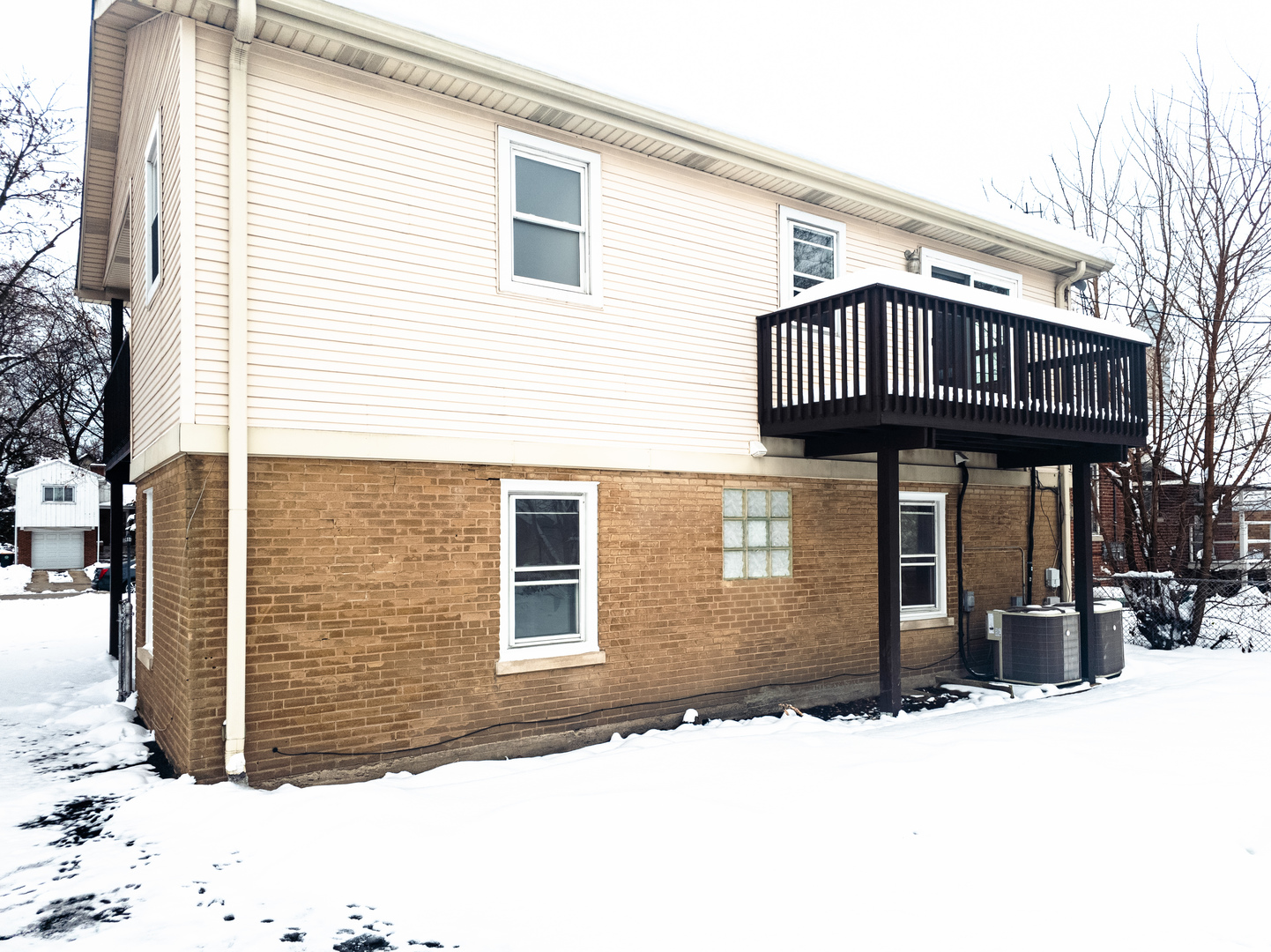 1904 S Fairview Avenue