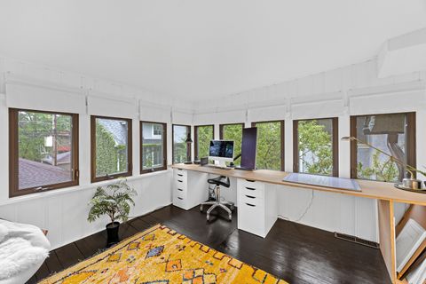 Tiny photo for 224 Clinton Avenue, Oak Park, IL 60302 (MLS # 12631446)