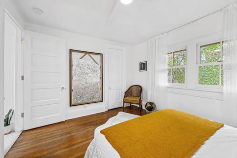 Tiny photo for 224 Clinton Avenue, Oak Park, IL 60302 (MLS # 12631446)