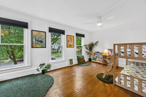 Tiny photo for 224 Clinton Avenue, Oak Park, IL 60302 (MLS # 12631446)