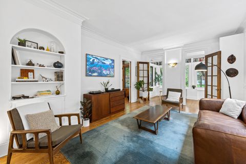 Tiny photo for 224 Clinton Avenue, Oak Park, IL 60302 (MLS # 12631446)