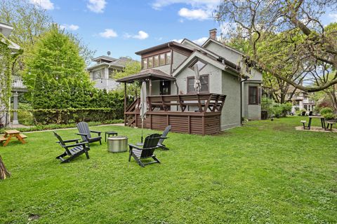 Tiny photo for 224 Clinton Avenue, Oak Park, IL 60302 (MLS # 12631446)
