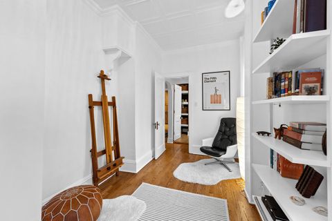 Tiny photo for 224 Clinton Avenue, Oak Park, IL 60302 (MLS # 12631446)