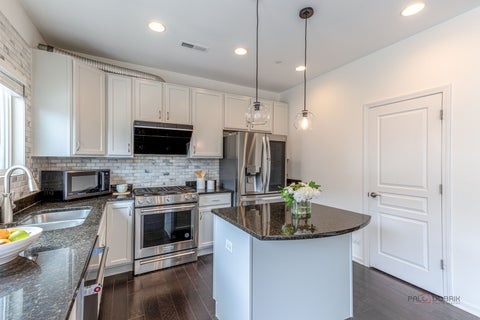 Tiny photo for 3211 Coral Lane, Glenview, IL 60026 (MLS # 12772306)