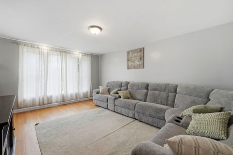 Tiny photo for 3416 N Oriole Avenue, Chicago, IL 60634 (MLS # 12634010)
