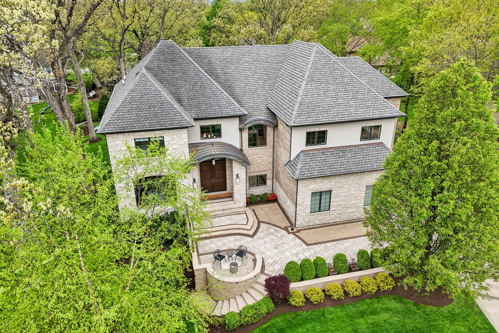1028 Caroline Court