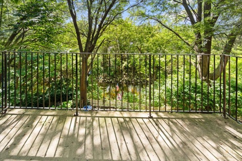Tiny photo for 5101 Carriageway Drive #205, Rolling Meadows, IL 60008 (MLS # 12726683)