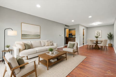 Tiny photo for 5101 Carriageway Drive #205, Rolling Meadows, IL 60008 (MLS # 12726683)
