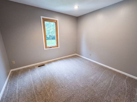 Tiny photo for 1503 Featherstone Road, Rockford, IL 61107 (MLS # 12713012)