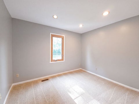 Tiny photo for 1503 Featherstone Road, Rockford, IL 61107 (MLS # 12713012)