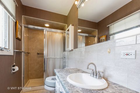 Tiny photo for 75 Eastwood Drive, Deerfield, IL 60015 (MLS # 12419166)