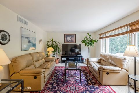 Tiny photo for 75 Eastwood Drive, Deerfield, IL 60015 (MLS # 12419166)