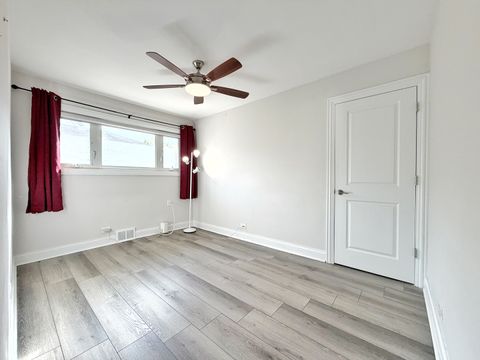 Tiny photo for 311 S Main Street, Mount Prospect, IL 60056 (MLS # 12536408)