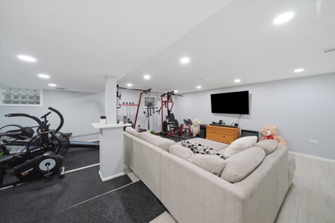 Tiny photo for 626 E Golf Road, Libertyville, IL 60048 (MLS # 12732488)