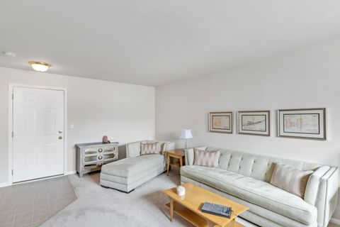 Tiny photo for 320 W Wood Street, Palatine, IL 60067 (MLS # 12619829)