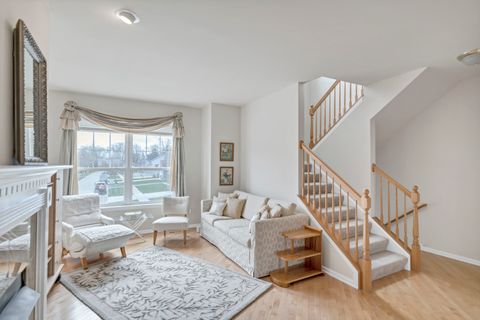 Tiny photo for 320 W Wood Street, Palatine, IL 60067 (MLS # 12619829)