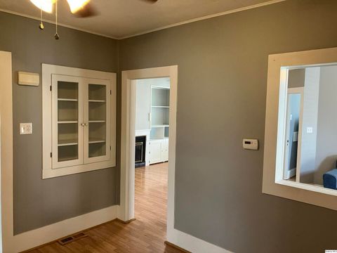 Tiny photo for 2611 Chestnut St St, Quincy, IL 62301 (MLS # 12613729)