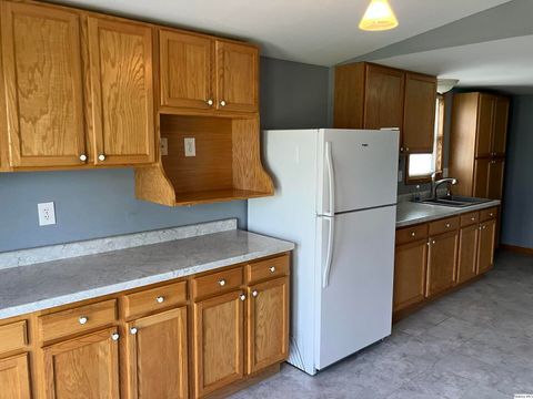 Tiny photo for 2611 Chestnut St St, Quincy, IL 62301 (MLS # 12613729)