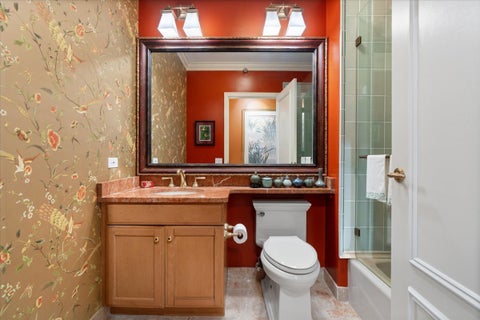 Tiny photo for 501 N CLINTON Street #1303, Chicago, IL 60654 (MLS # 12628767)