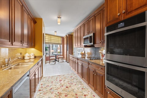 Tiny photo for 501 N CLINTON Street #1303, Chicago, IL 60654 (MLS # 12628767)