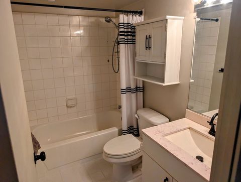 Tiny photo for 2510 N Wayne Avenue #112, Chicago, IL 60614 (MLS # 12504582)