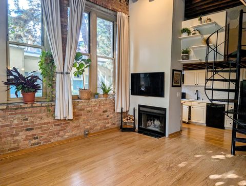 Tiny photo for 2510 N Wayne Avenue #112, Chicago, IL 60614 (MLS # 12504582)