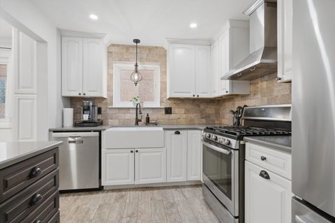 Tiny photo for 6867 N Overhill Avenue #1D, Chicago, IL 60631 (MLS # 12616485)