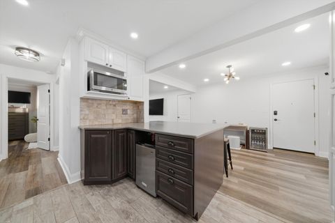 Tiny photo for 6867 N Overhill Avenue #1D, Chicago, IL 60631 (MLS # 12616485)