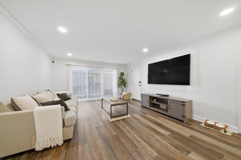 Tiny photo for 6867 N Overhill Avenue #1D, Chicago, IL 60631 (MLS # 12616485)