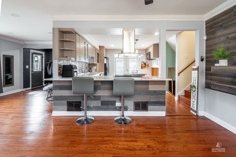 Tiny photo for 8738 S Troy Avenue, Evergreen Park, IL 60805 (MLS # 12595303)