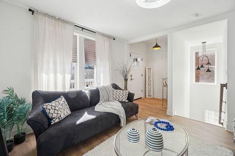 Tiny photo for 4830 W Kamerling Avenue, Chicago, IL 60651 (MLS # 12536110)