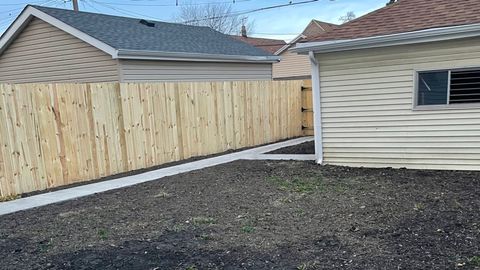 Tiny photo for 4830 W Kamerling Avenue, Chicago, IL 60651 (MLS # 12536110)