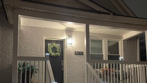 Tiny photo for 4830 W Kamerling Avenue, Chicago, IL 60651 (MLS # 12536110)