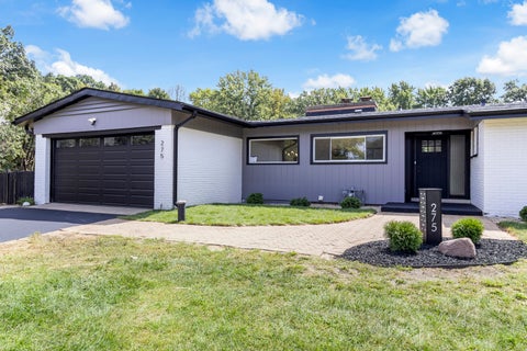 Tiny photo for 275 Goodridge Terrace, Roselle, IL 60172 (MLS # 12705904)