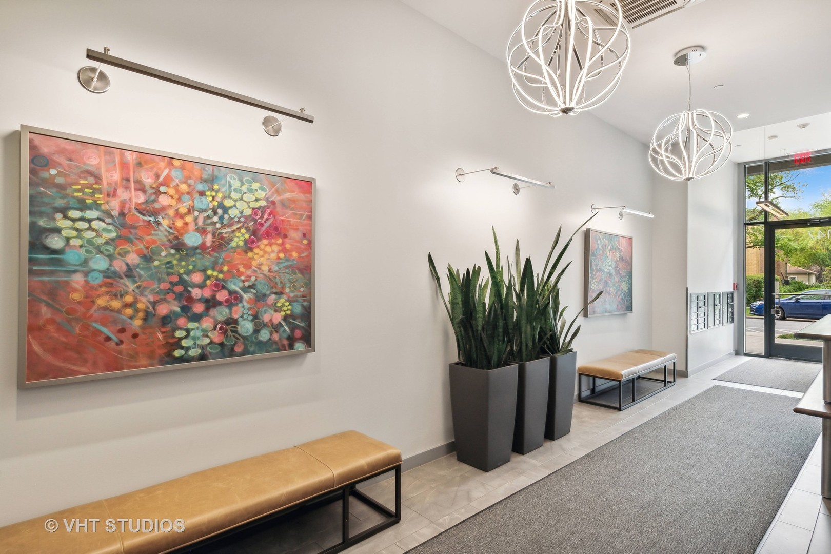 147 N Euclid Avenue 307