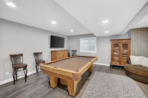 Tiny photo for 6326 Lillie Avenue, Davenport, IA 52806 (MLS # 100000413)