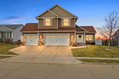 Photo of 6326 Lillie Avenue, Davenport, IA 52806 (MLS # 100000413)