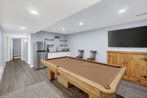 Tiny photo for 6326 Lillie Avenue, Davenport, IA 52806 (MLS # 100000413)