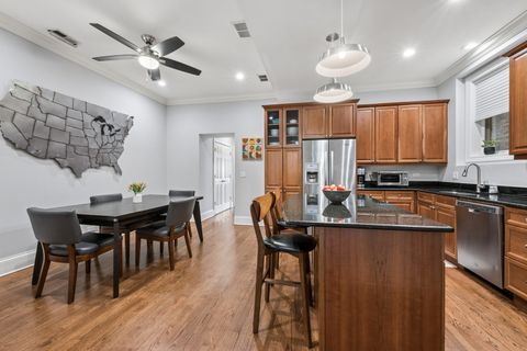 Tiny photo for 3745 N WILTON Avenue #2, Chicago, IL 60613 (MLS # 12610194)