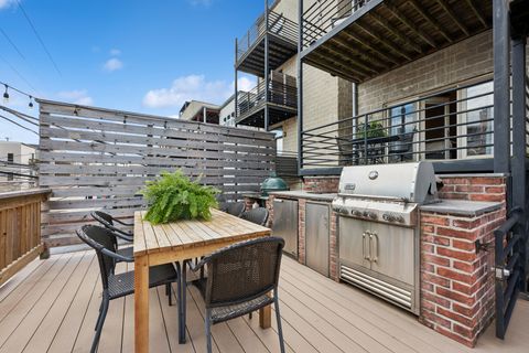 Tiny photo for 3745 N WILTON Avenue #2, Chicago, IL 60613 (MLS # 12610194)