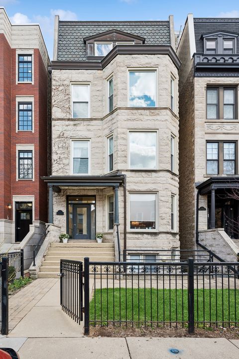 3745 N WILTON Avenue 2 Chicago IL 60613