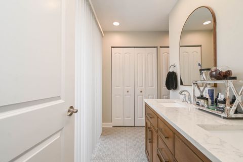 Tiny photo for 598 Dunham Road, Gurnee, IL 60031 (MLS # 12575410)