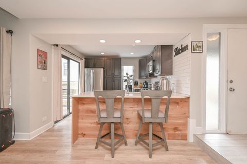 Tiny photo for 598 Dunham Road, Gurnee, IL 60031 (MLS # 12575410)