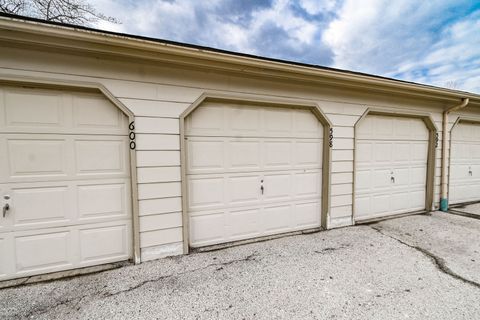 Tiny photo for 598 Dunham Road, Gurnee, IL 60031 (MLS # 12575410)