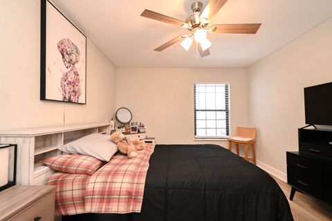 Tiny photo for 598 Dunham Road, Gurnee, IL 60031 (MLS # 12575410)